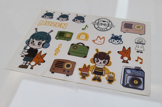 80g 128g 168g Coated Paper Sticker Labels PMS CMYK Printing