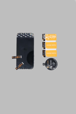 Accesorios de empaquetado que cortan con tintas, protector ISO9001 ISO14001 de la pantalla de la etiqueta engomada del polvo